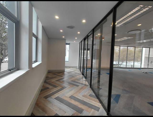 396M² OFFICE TO LET IN BRYANSTON